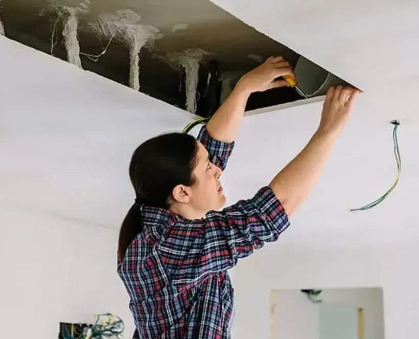 Ice Dam Roof Leak Cleanup in Peyton, CO